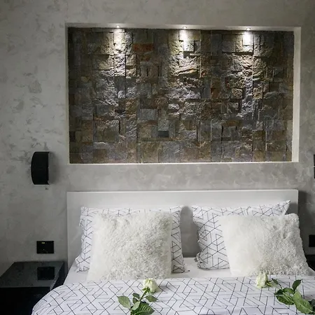 Apartman Delux 20 苏博蒂察